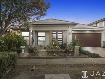34 McWilliams Crescent, Point Cook - Image 1
