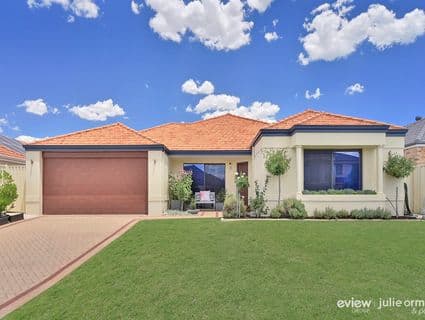 37 Bramley Loop, Madeley - Image 1