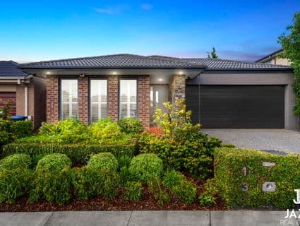 13 Neighbourhood Grove, Point Cook - Image 1