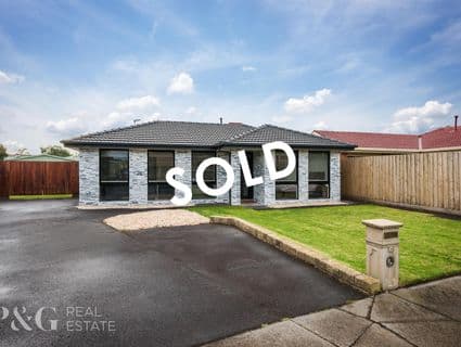 14 Terrence Drive, Cranbourne North - Image 1
