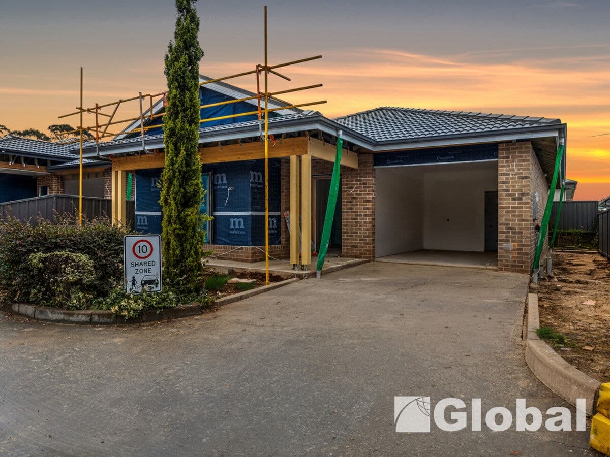 11 Middleby Grove, Medowie, Medowie - Image 1