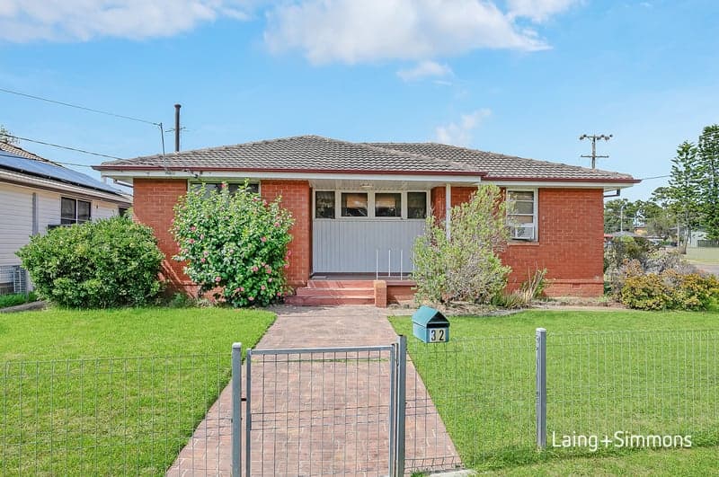 32 Pitcairn Avenue
Lethbridge Park, NSW 2770, Lethbridge Park - Image 1