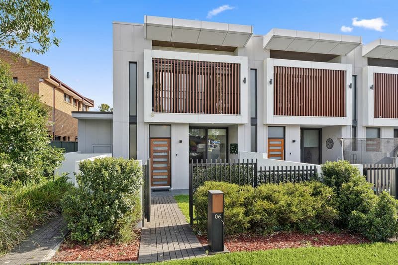6/58-60 Karimbla Road, Miranda, Miranda - Image 1