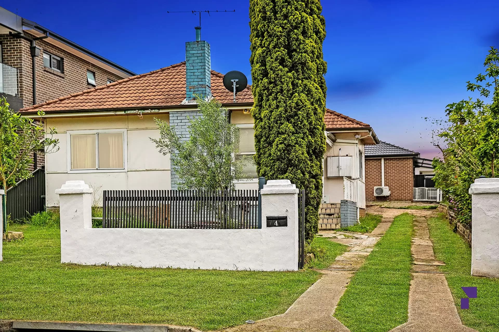 4 Palmer Street, Sefton - Image 1