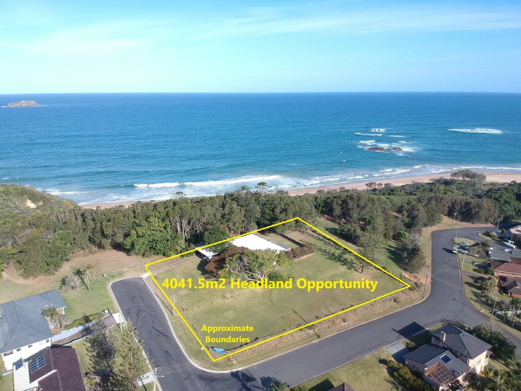 26 - 28 Headland Road, Sapphire Beach - Image 1