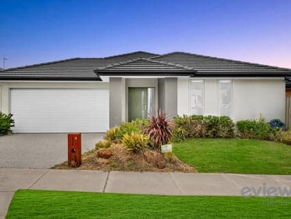 4 Wafer Road, Manor Lakes, VIC, 3024, Manor Lakes - Image 1