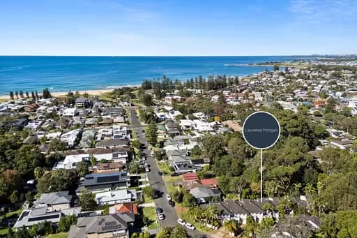 4/24 Cochrane Road, Thirroul - Image 1