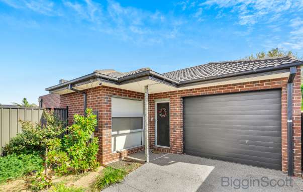 2/4 Walmer Road, Derrimut, VIC, Derrimut - Image 1