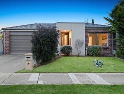 12 Emu Bush Drive, Cranbourne West, VIC, 3977, Cranbourne West - Image 1