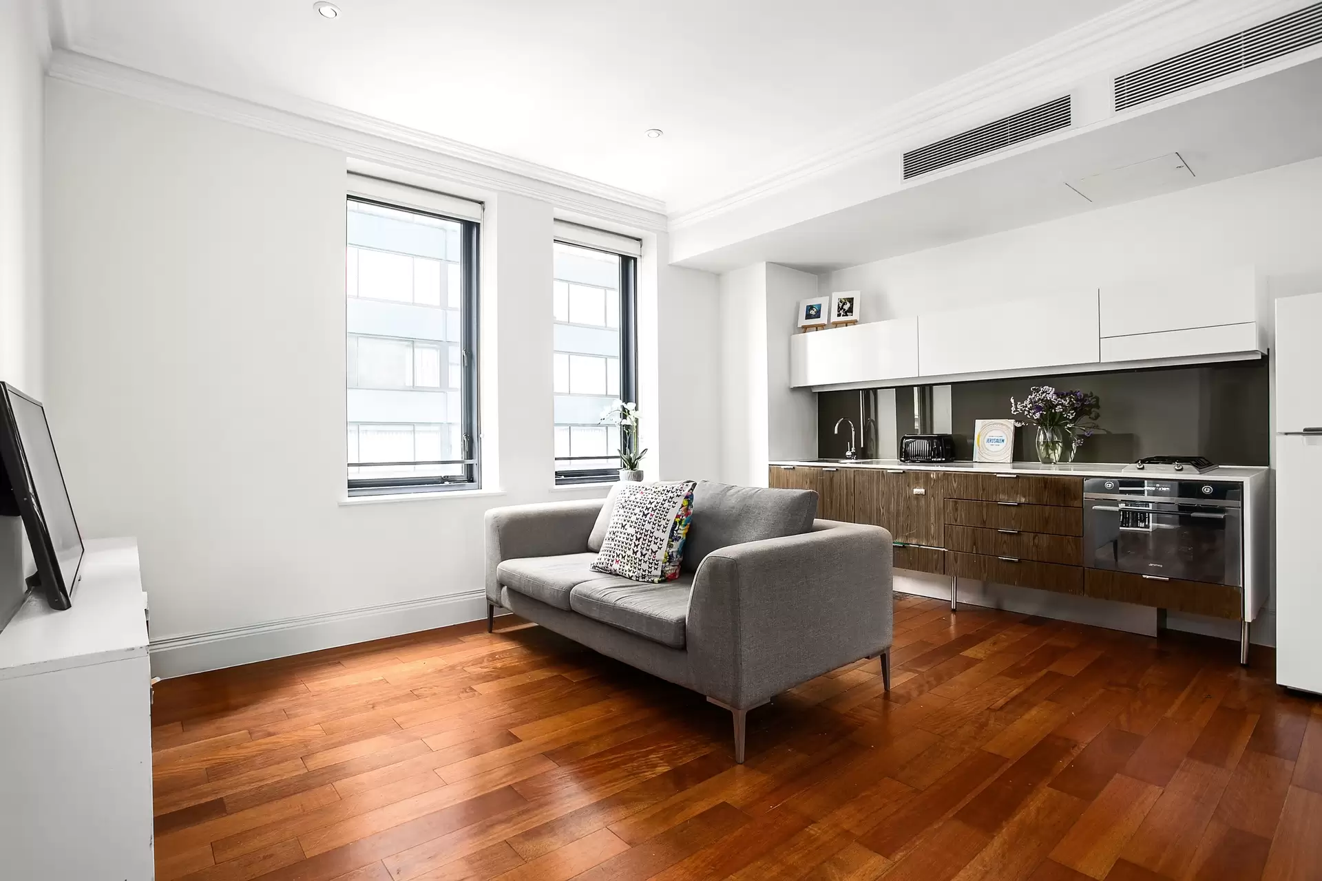 806/13-15 Bayswater Road, Potts Point, Potts Point - Image 1