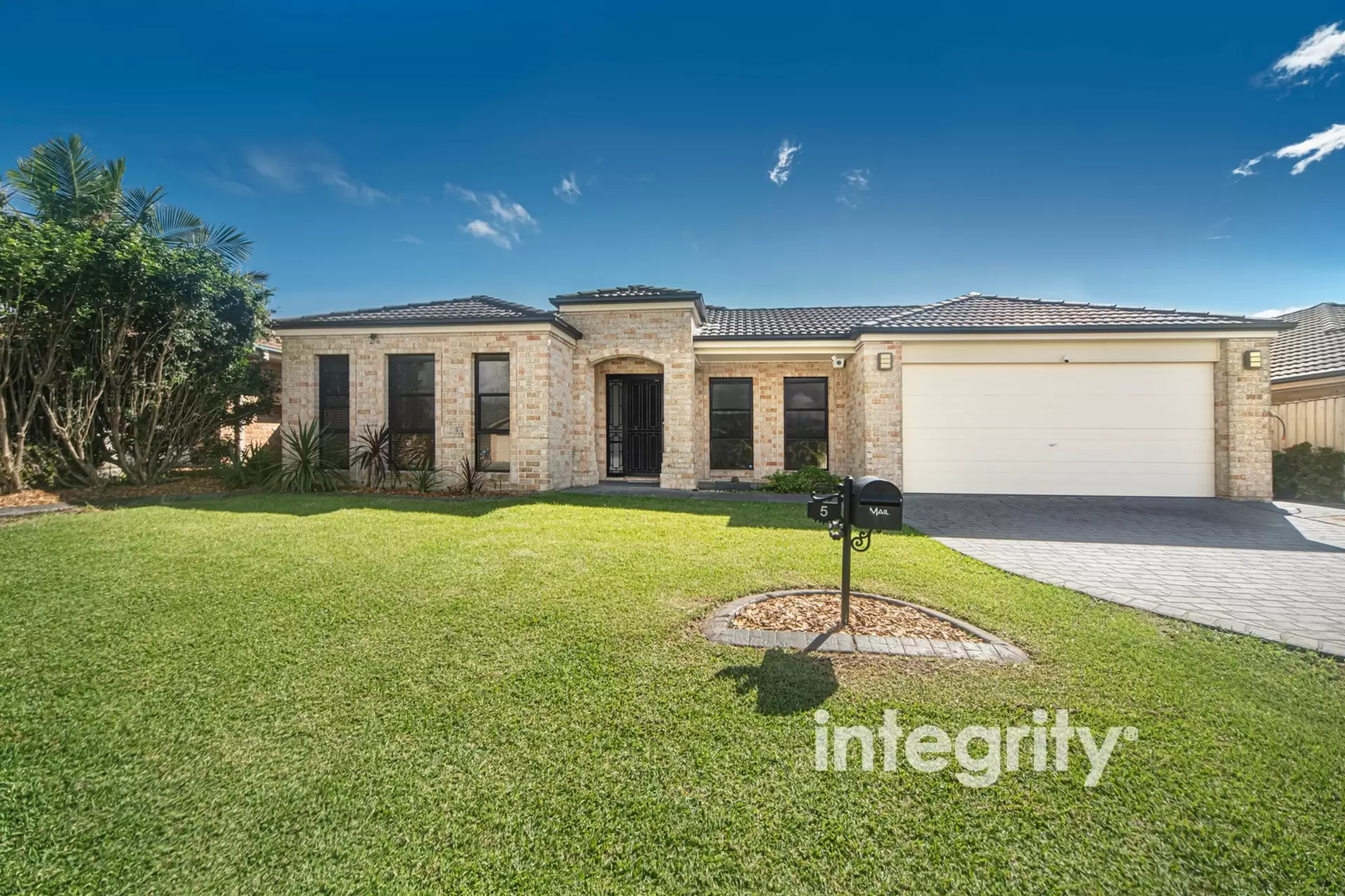 5 Whitewood Street, Worrigee, Worrigee - Image 1