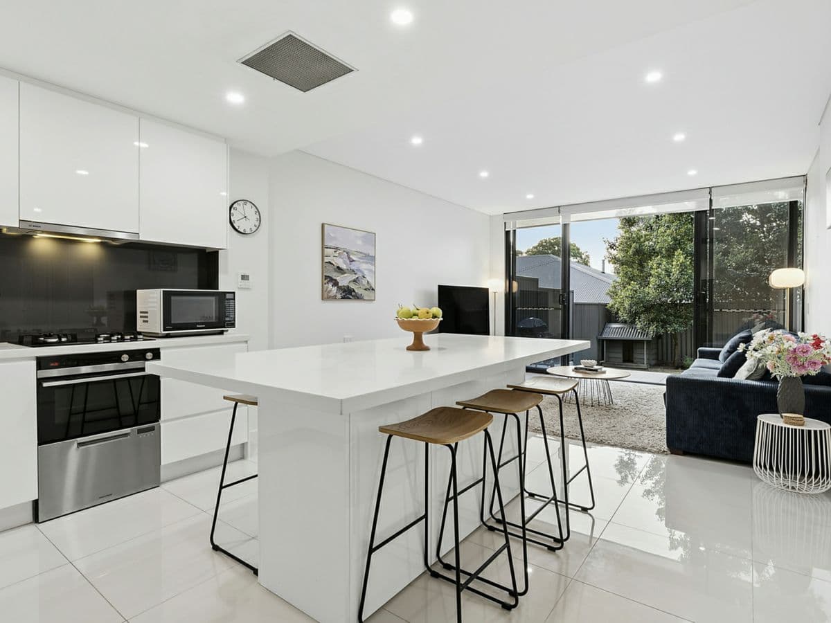 14/11 Veno Street, HEATHCOTE, Heathcote - Image 1