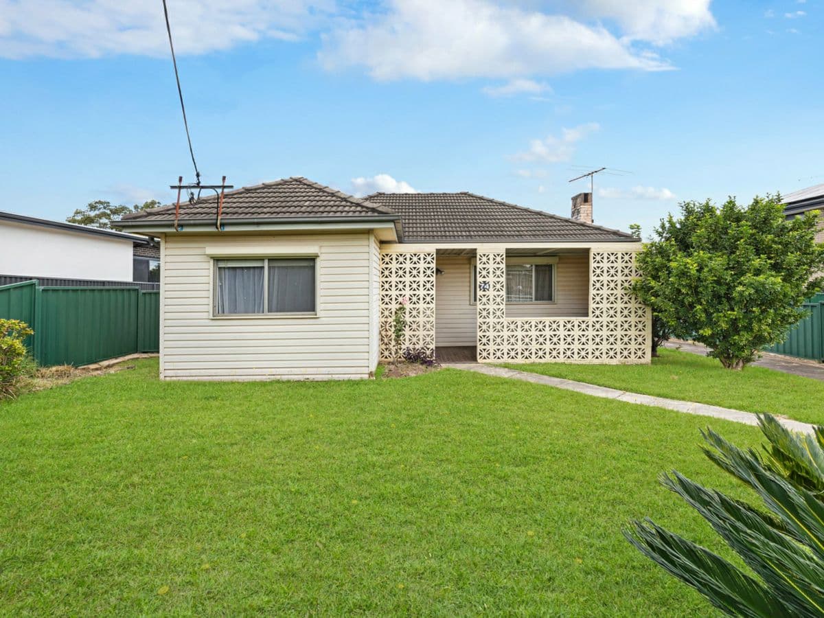 74 Cornelia Road, TOONGABBIE, Toongabbie - Image 1