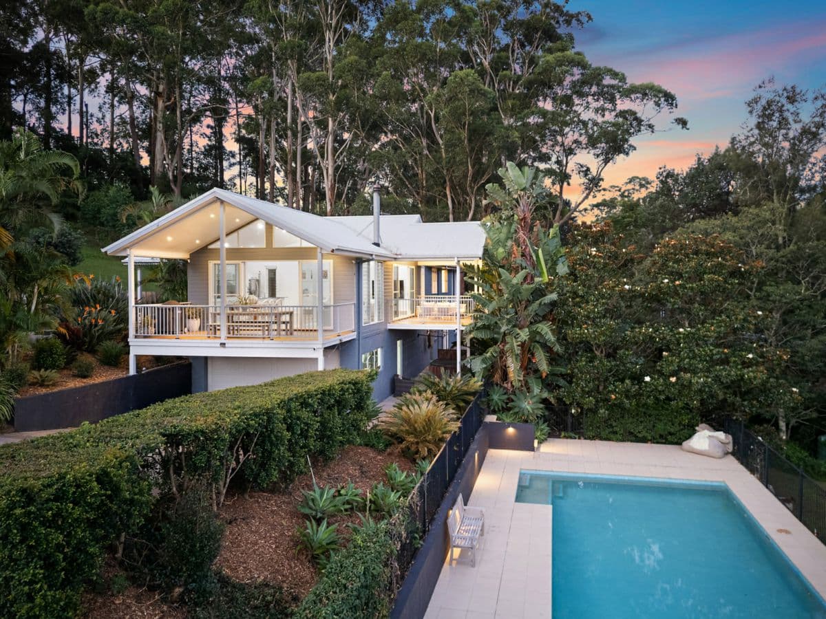 16 Brooks Hill Lane, WAMBERAL, Wamberal - Image 1