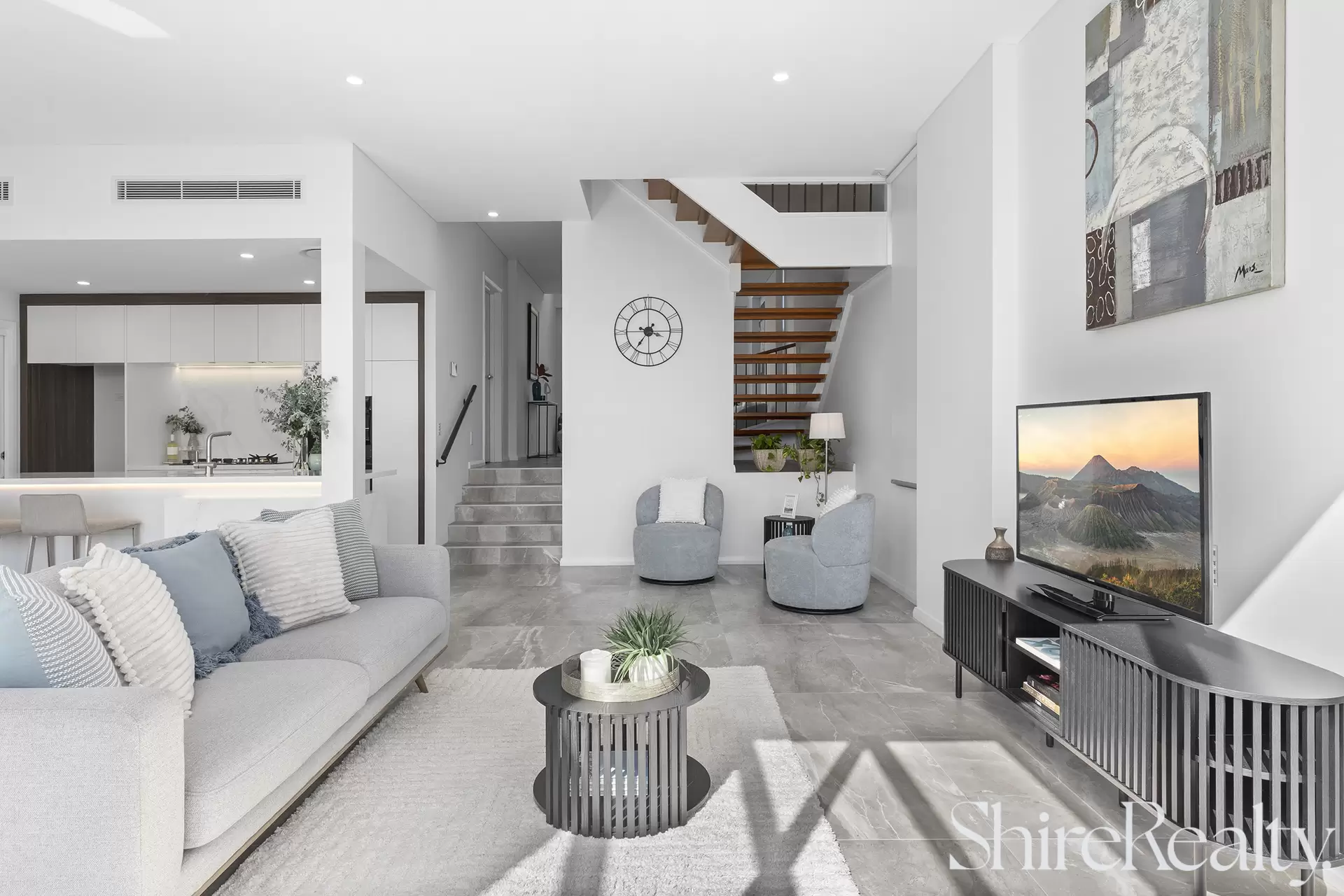 33 Imperial Road, Castle Hill, Castle Hill - Image 1