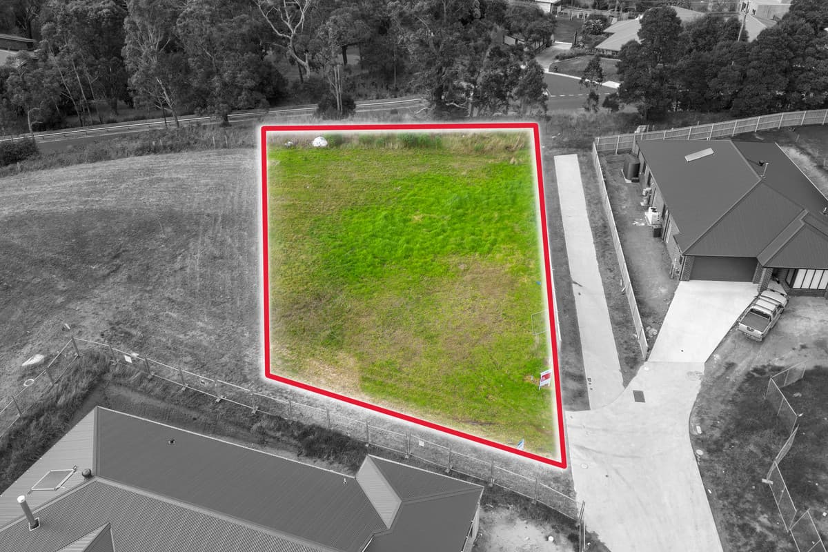 6 Snow Gum Close, Moe VIC 3825, Moe - Image 1