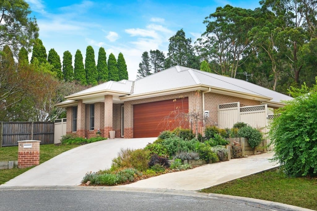 5 Camellia Place, Mittagong - Image 1