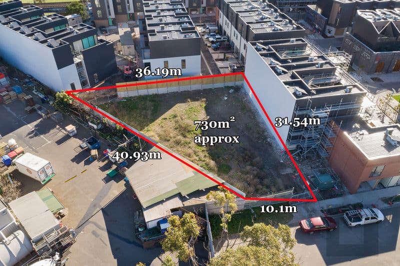 32 Banool Avenue, Yarraville - Image 1