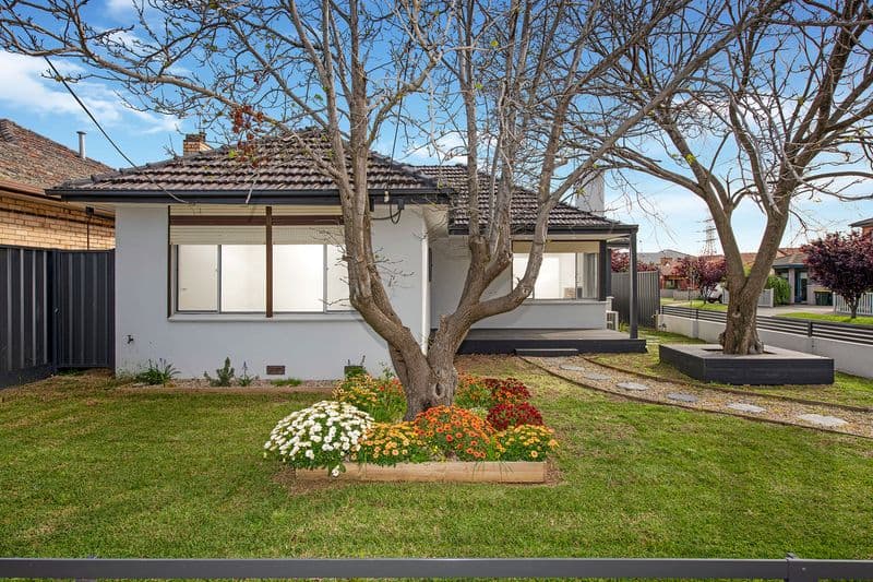 78 The Avenue, Spotswood - Image 1