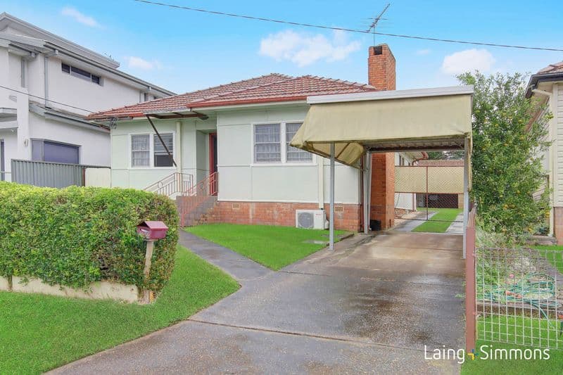 44 Harris Street, Guildford, Guildford - Image 1
