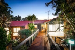 32 Greenbank Drive Glenhaven, Glenhaven - Image 1