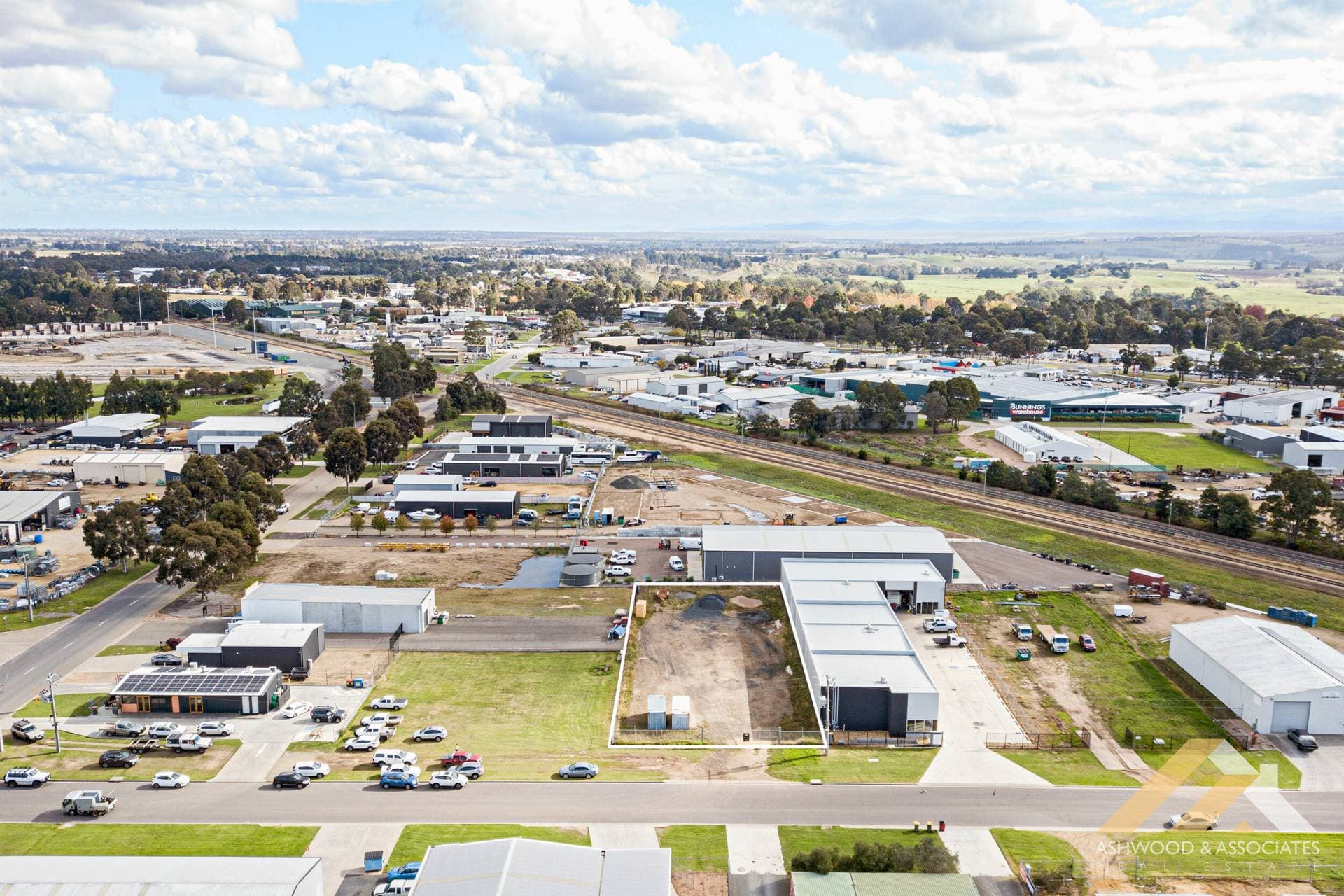 9 Railway Ct, Bairnsdale VIC 3875, Bairnsdale - Image 1