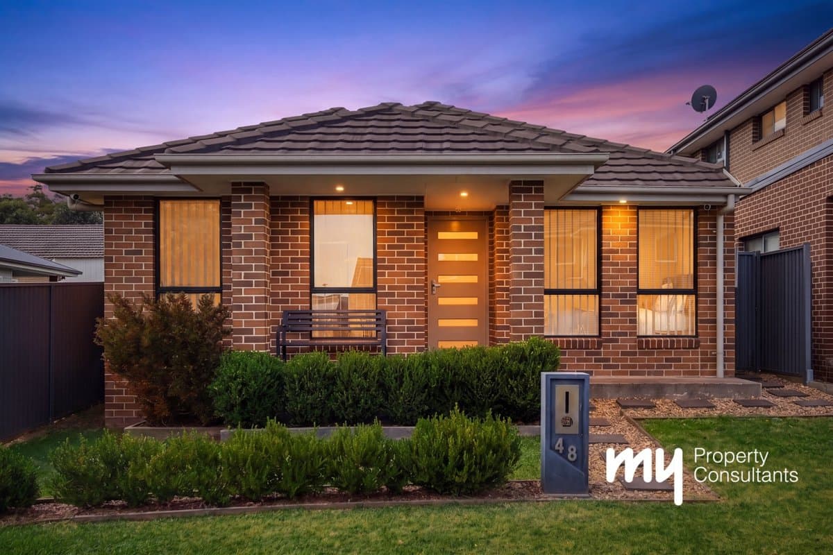 48 Holland Drive, Spring Farm - Image 1