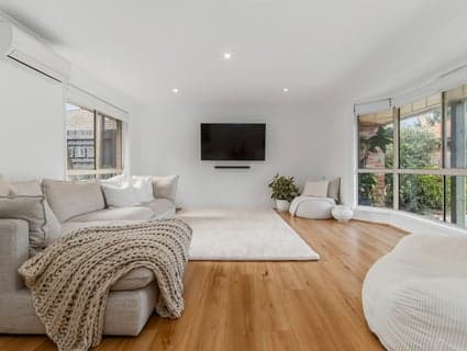 3/137 Austin Road, Seaford - Image 1