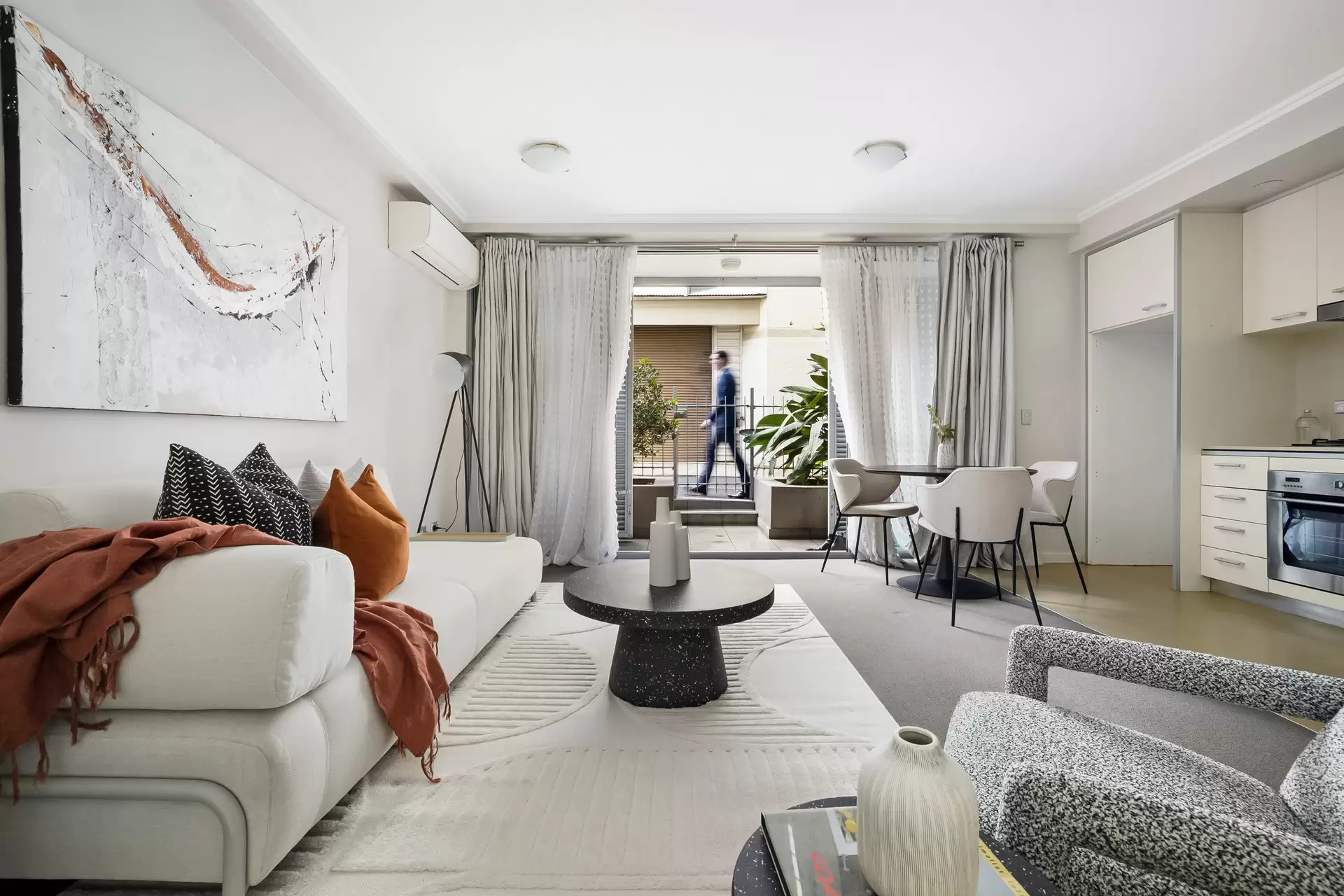 26/249 Chalmers Street, Redfern - Image 1