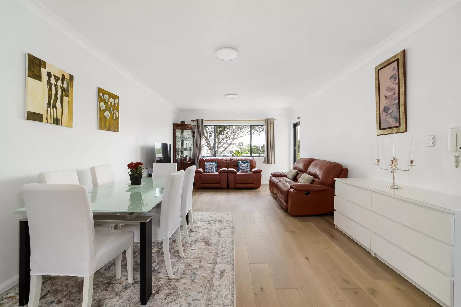 10/300-306 Canterbury Road, Canterbury - Image 1