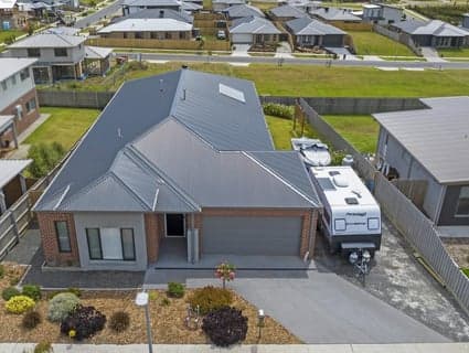 3 Kyema Crescent, San Remo - Image 1