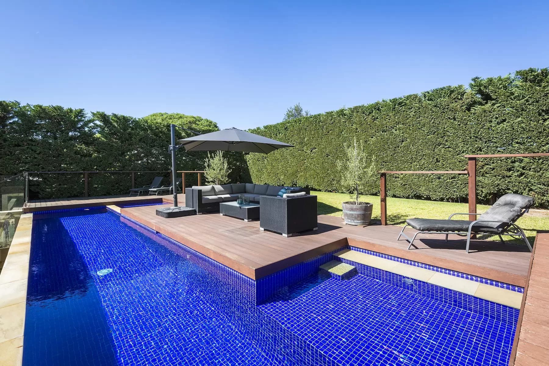 29 Shirley Avenue, Sorrento, Sorrento - Image 1
