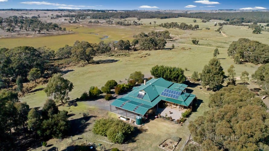 148 Portwines Road, Lauriston, Lauriston - Image 1