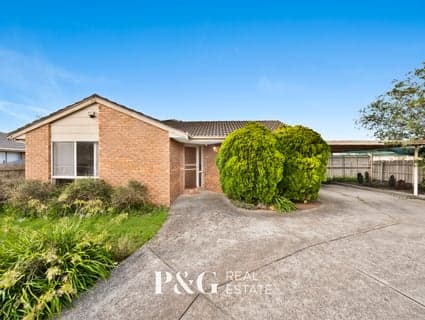 7 Oregon Court, Narre Warren South - Image 1