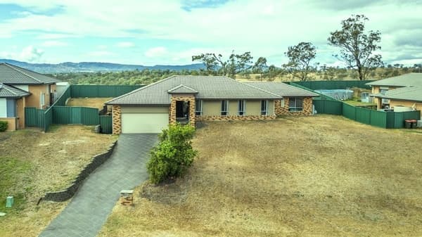 4 Chivers Circuit, Muswellbrook NSW 2333, Muswellbrook - Image 1