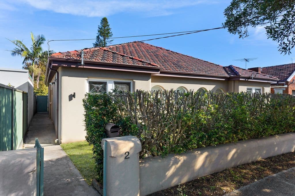 2 Walker Avenue, Mascot - Image 1