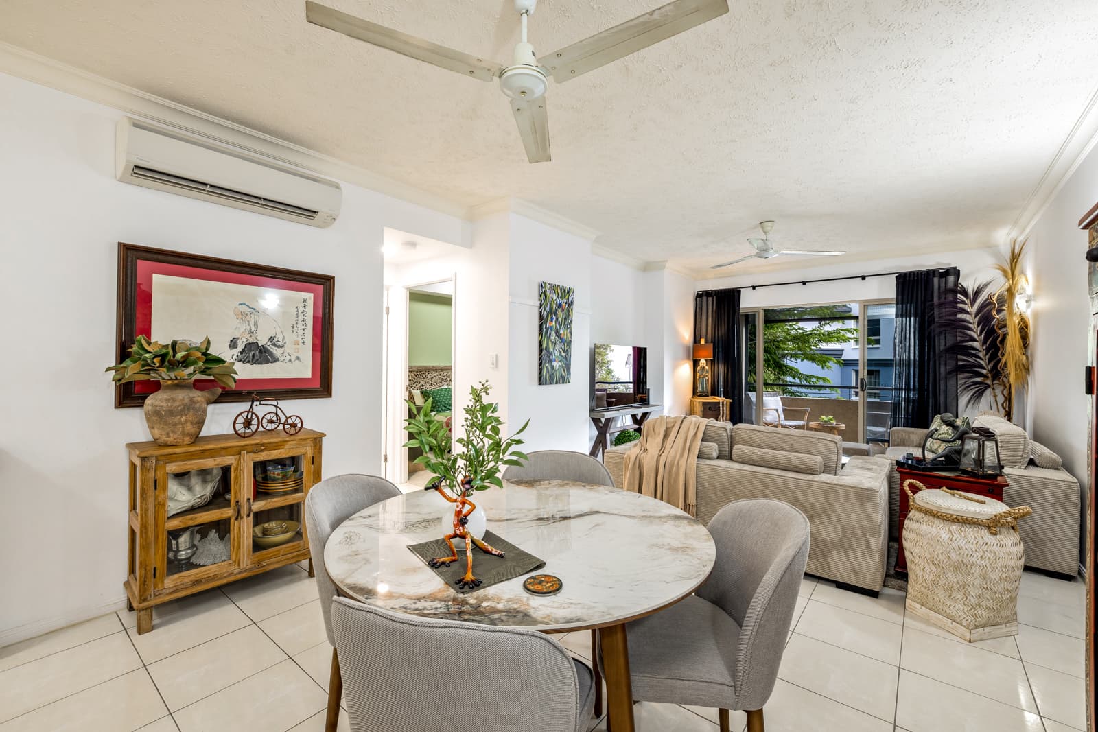 1724/2-10 Greenslopes Street, Cairns North, Cairns North - Image 1