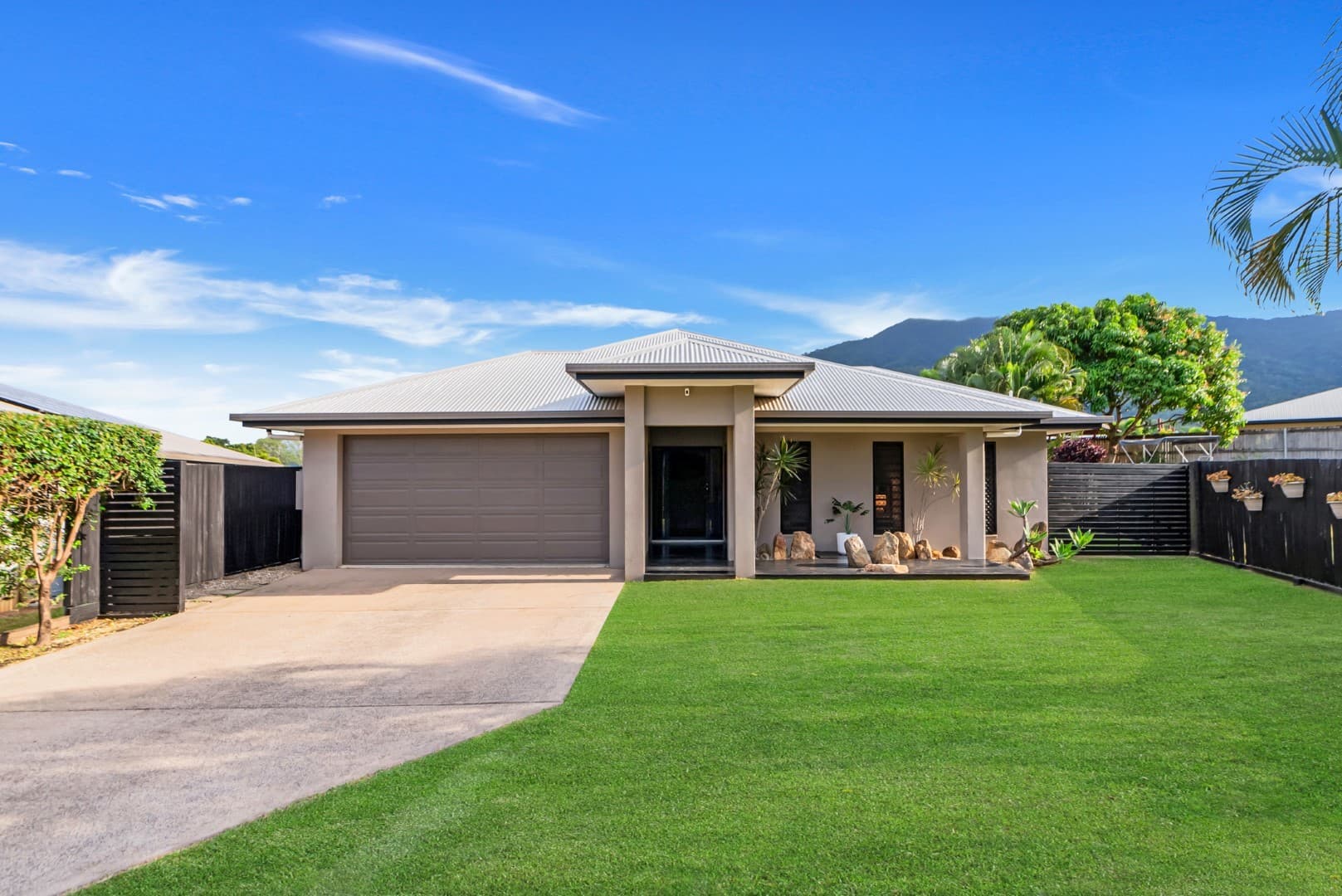 15 Pollock Close, Bentley Park, Bentley Park - Image 1