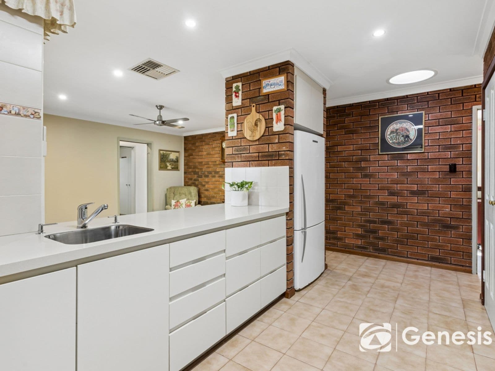 18 Sutton Road, High Wycombe WA 6057, High Wycombe - Image 1
