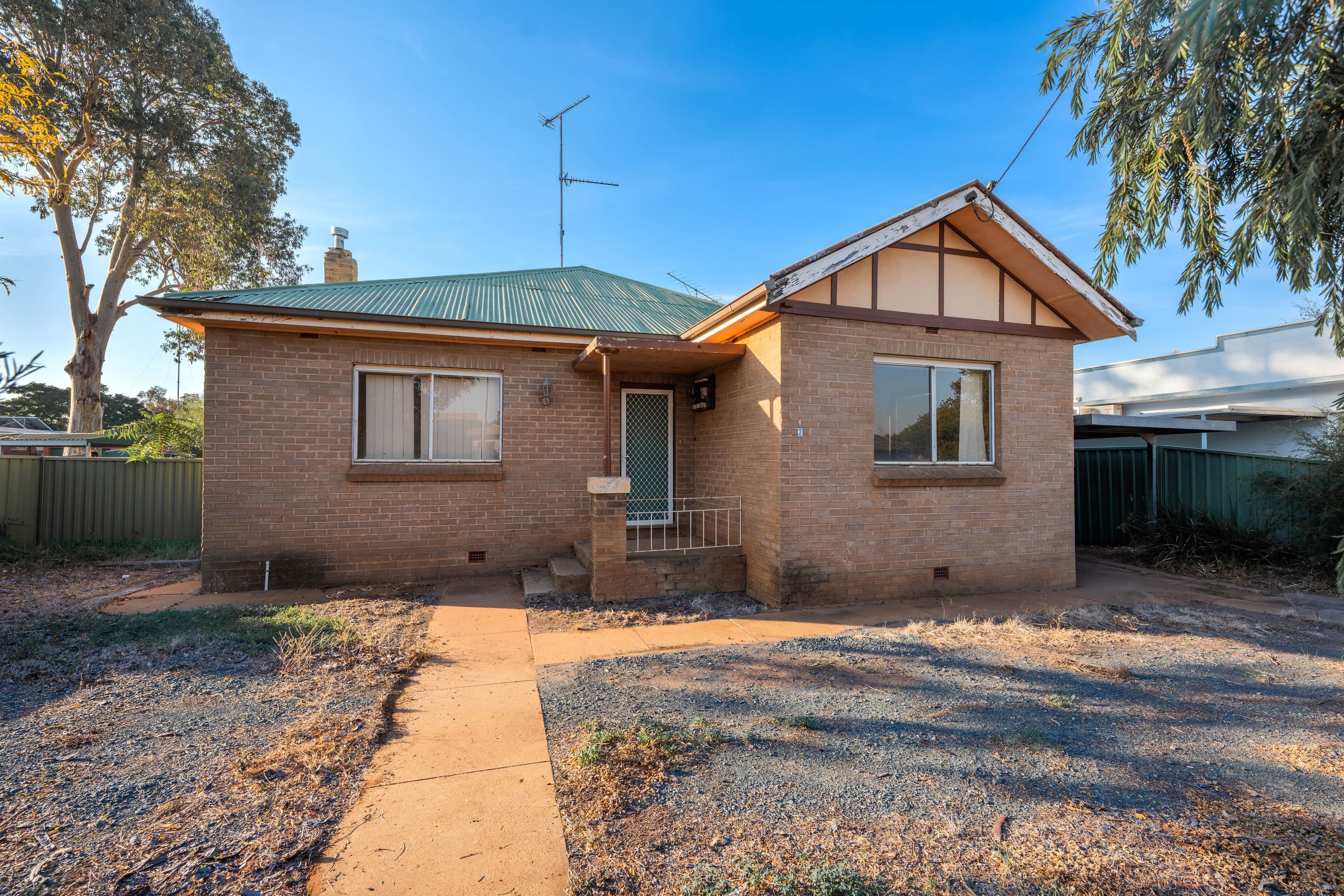 21 Main Street, West Wyalong NSW 2671, West Wyalong - Image 1