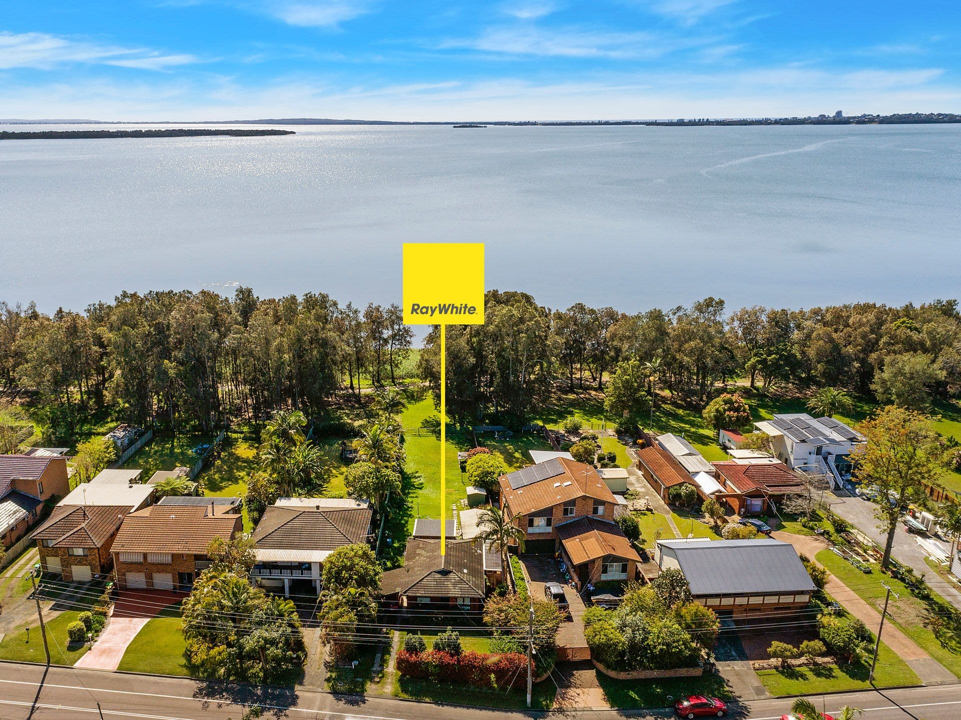 197 Lakedge Avenue, Berkeley Vale NSW 2261, Berkeley Vale - Image 1