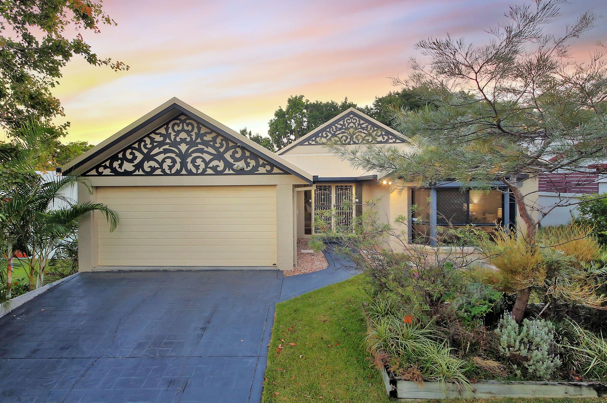 8 Weyba Close, Forest Lake QLD 4078, Forest Lake - Image 1