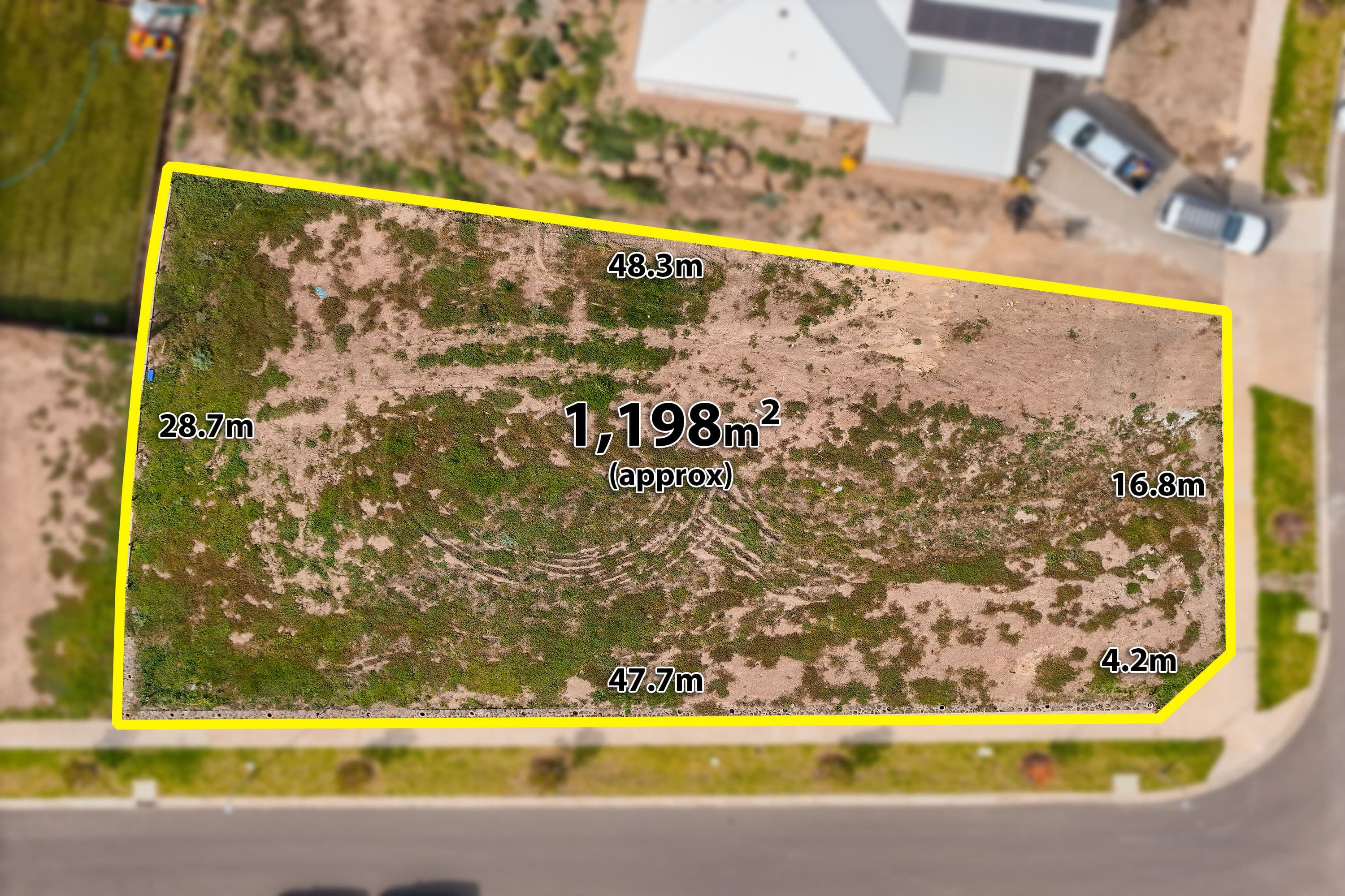 15 Chipperfield Avenue, Sunbury VIC 3429, Sunbury - Image 1
