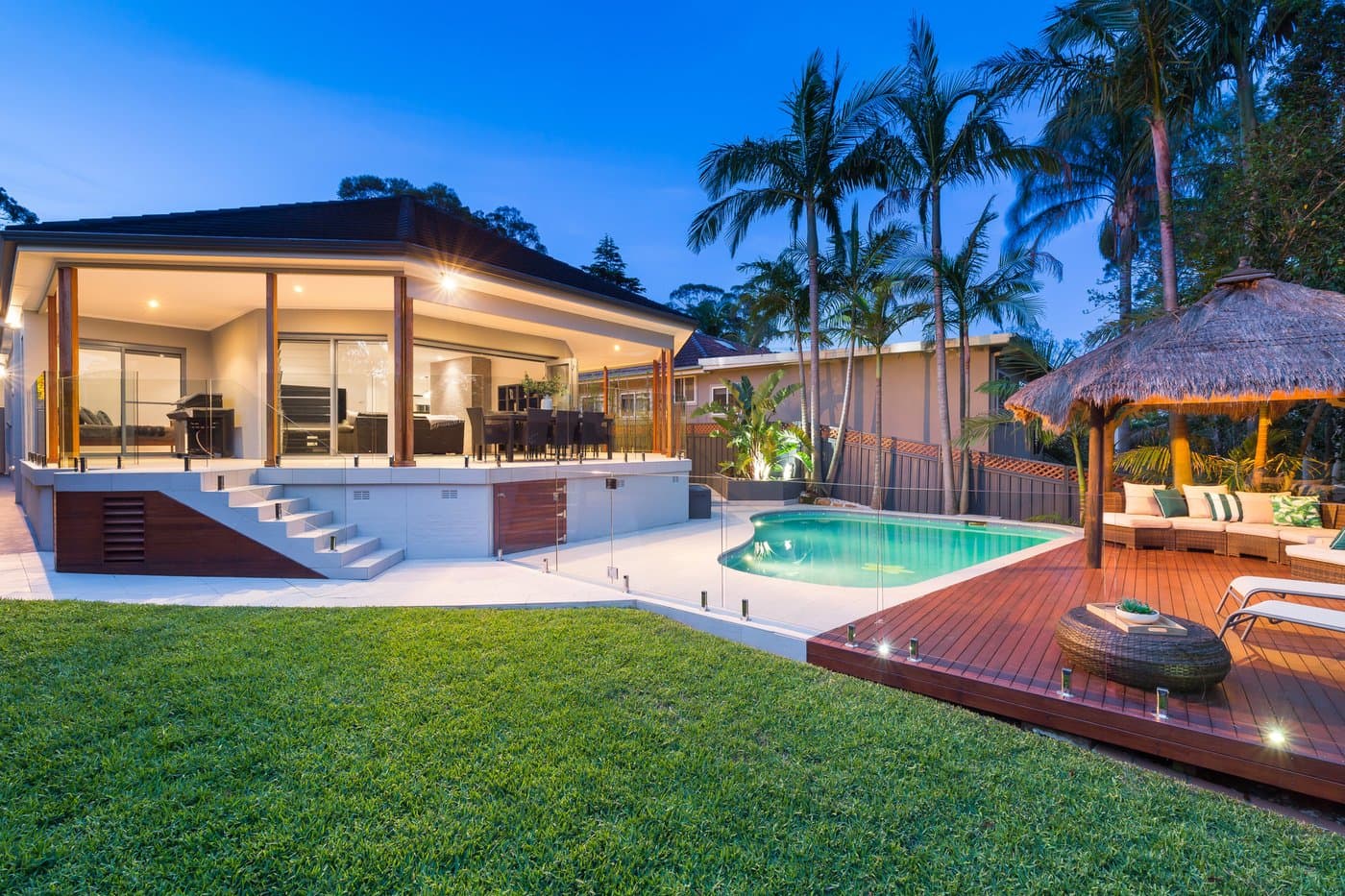 12 Cook Road, Oyster Bay - Image 1