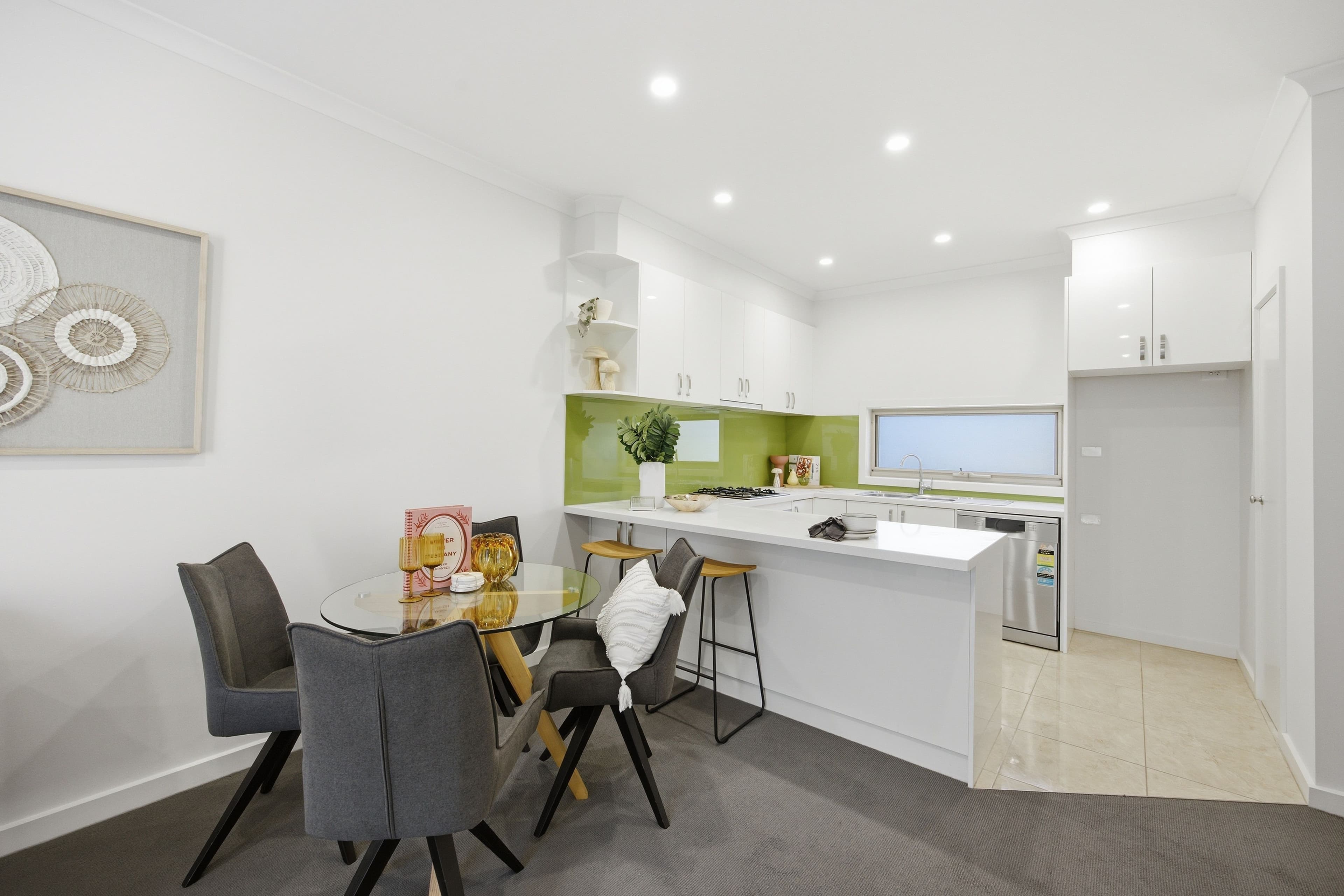 2/41 High Street, Bayswater VIC 3153, Bayswater - Image 1