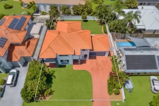 Redland Bay, Redland Bay - Image 1
