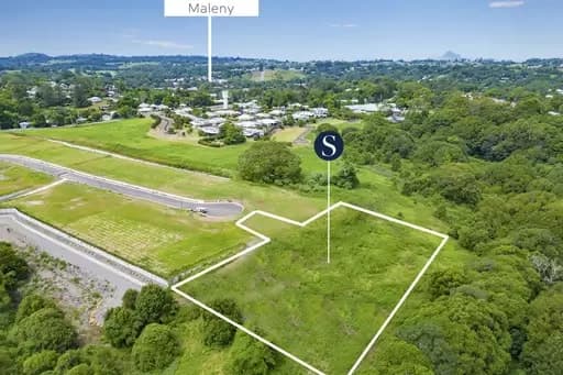 Maleny, Maleny - Image 1