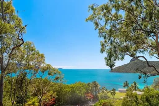 Hamilton Island, Hamilton Island - Image 1
