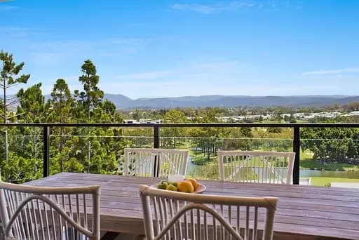 Benowa, Benowa - Image 1