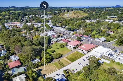 Maleny, Maleny - Image 1